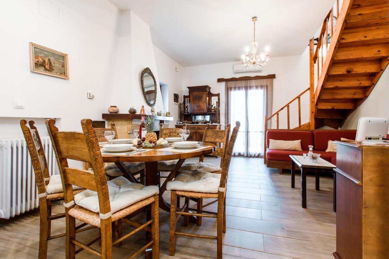 דירות פלטניאס Evelinas House Platanias מראה חיצוני תמונה